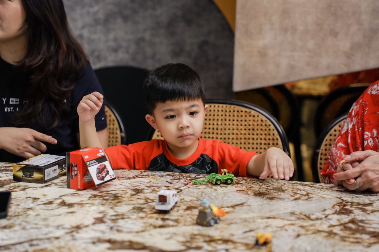 The power of pretend play: How toys help expand kids' imagination