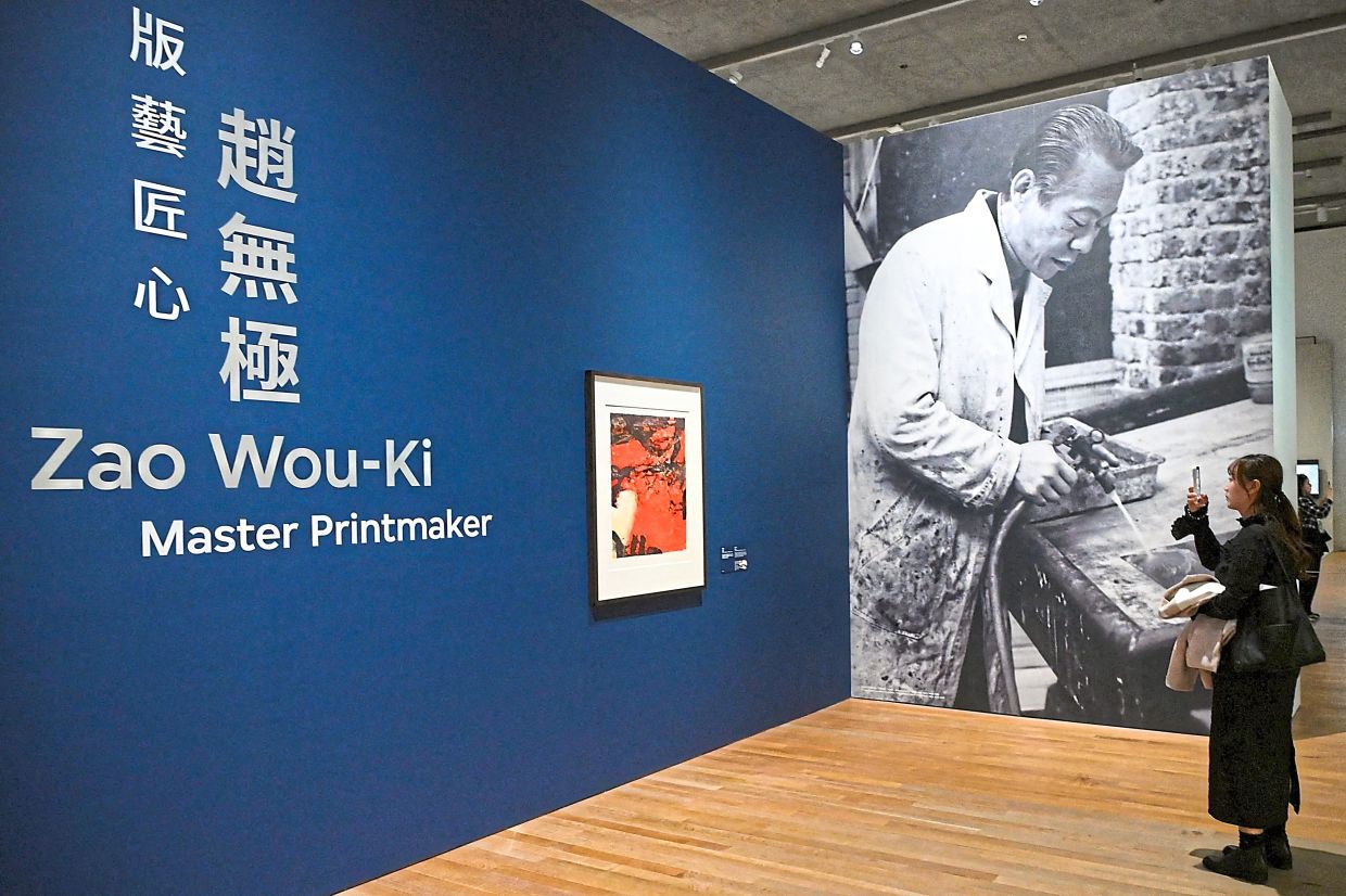 Exhibition of Chinese-French print master Zao Wou-Ki opens in Hong Kong