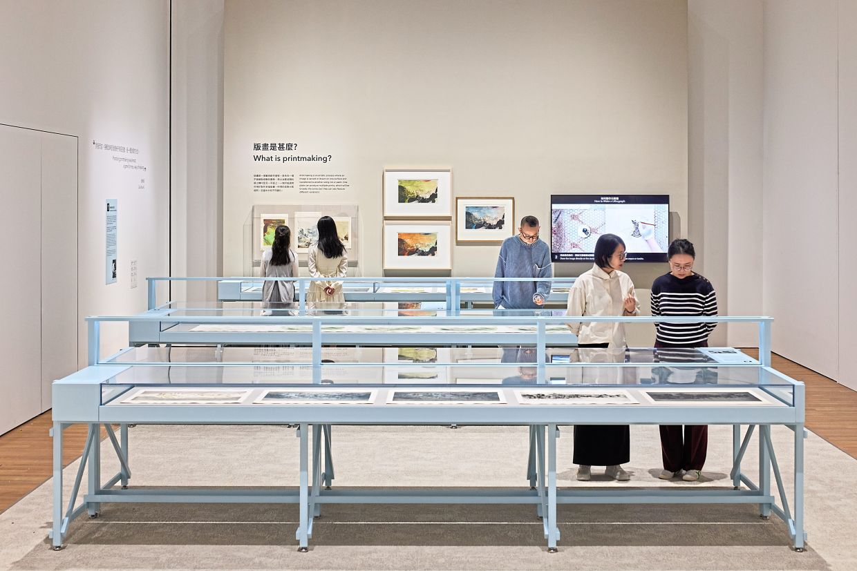 The exhibition is organised into three main sections: ‘encountering printmaking’, ‘towards abstraction’ and ‘no boundaries’. Photo: M+