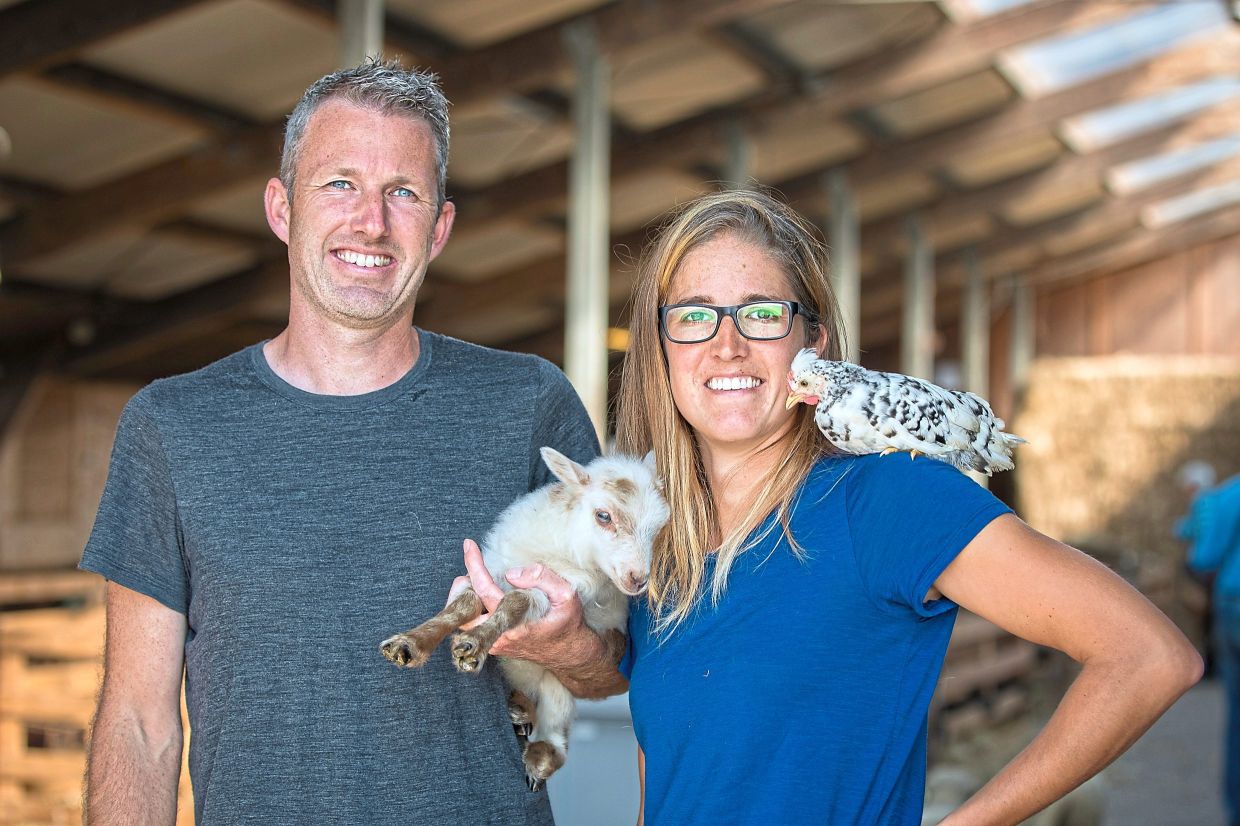 Lennart and his sister Mariska. He has expanded his 300-year-old farm to offer visitors a chance to experience agricultural life. — Schapenboerderij Texel/dpa
