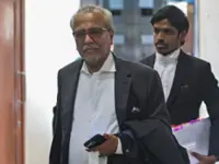 Dismissal of Najib's house arrest bid dilutes the King's powers, says Shafee