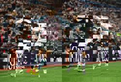 Soccer-Superb Rogers double gives Aston Villa 2-1 win over Man United