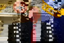 Larry Ellison gives $40.4 billion guarantee for Paramount bid for Warner Bros