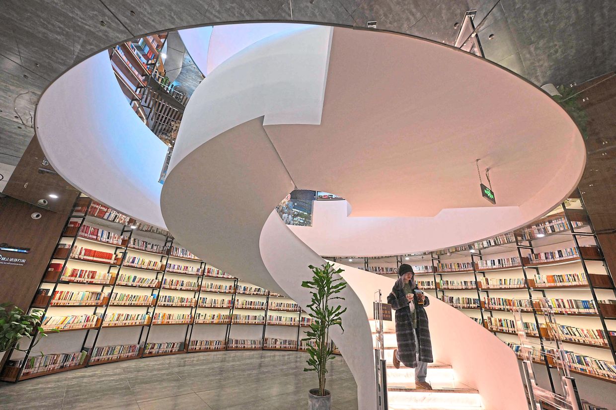 China steals a march  on US in tech title race