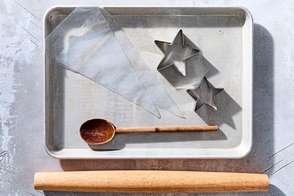 When it comes to baking equipment, you have a lot of options.