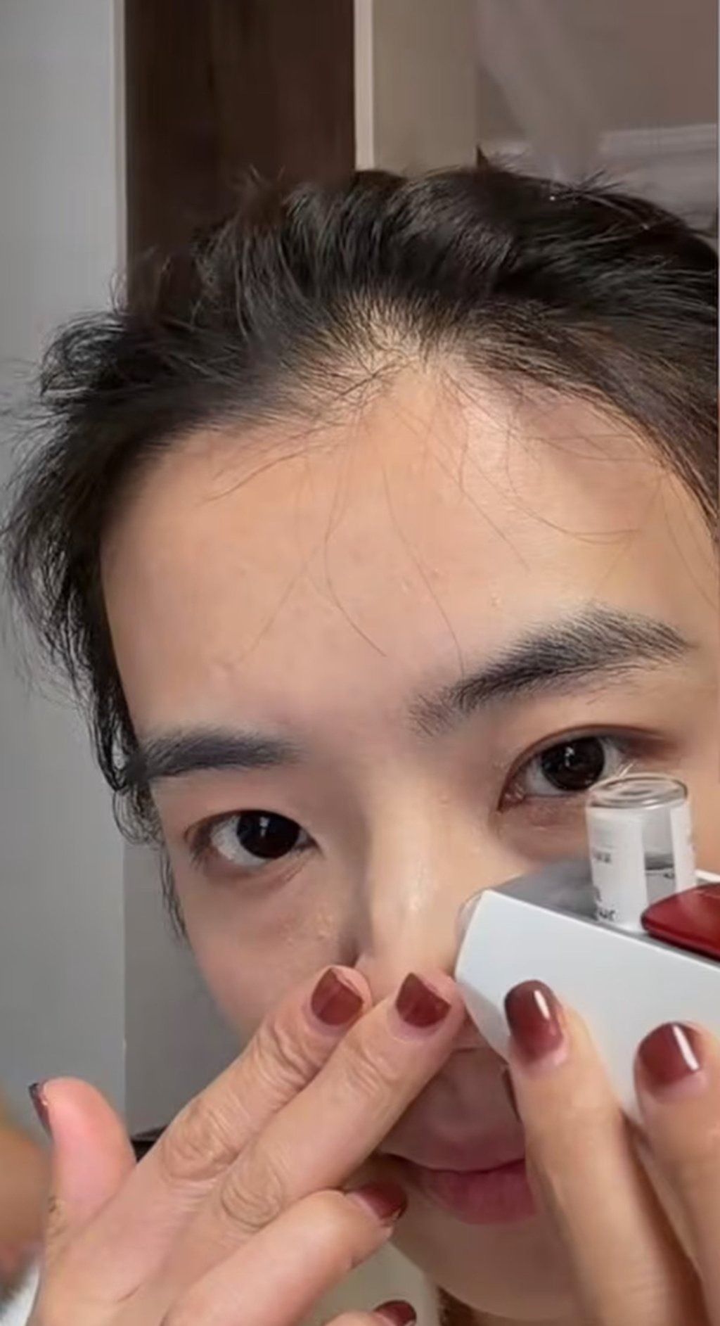 Liu, (above), says not only has she lost weight, the condition of her skin has also improved. - Photo: 8days