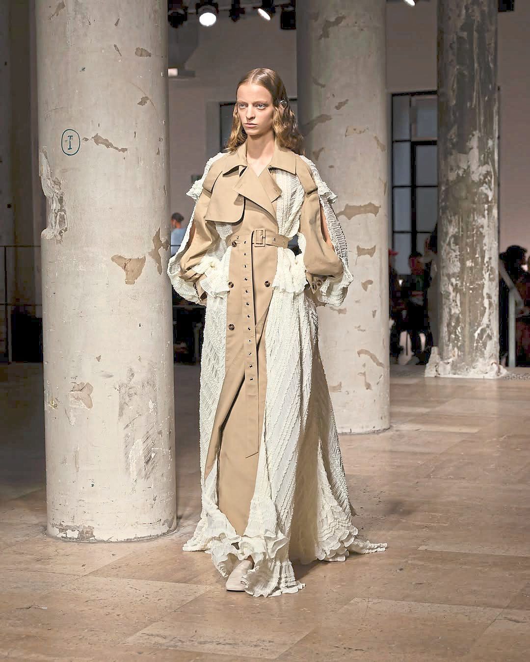 Brands that excel at silhouettes and volumes with a twist provides variety. Photo: ROKH