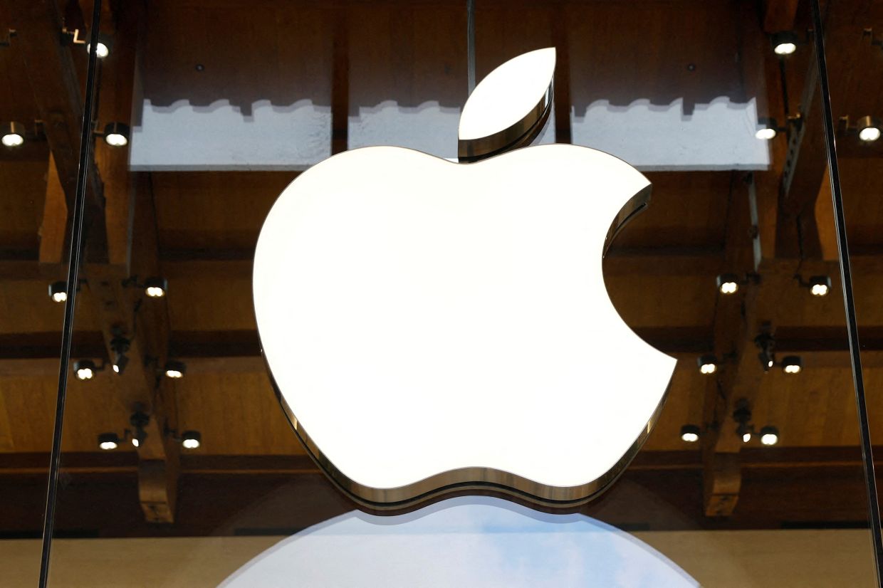 Opinion: Apple’s leadership exodus isn’t a crisis. It’s just smart transition planning