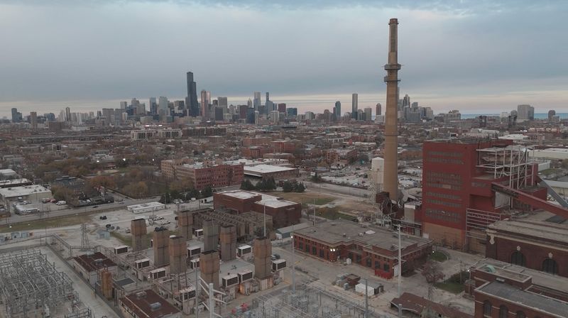 AI data centers are forcing dirty ‘peaker’ power plants back into service