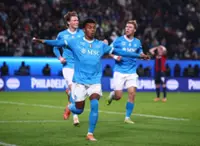 Soccer-Neres double as Napoli outclass Bologna to win Italian Super Cup