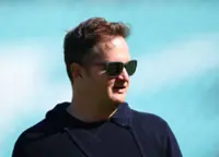 Cricket-England to probe reports of excessive drinking during Ashes break