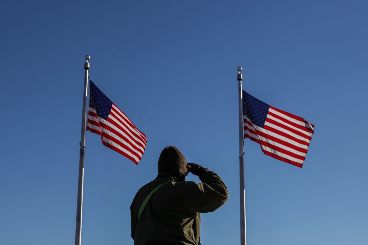 US denies visas to EU ex-commissioner, four others over tech rules