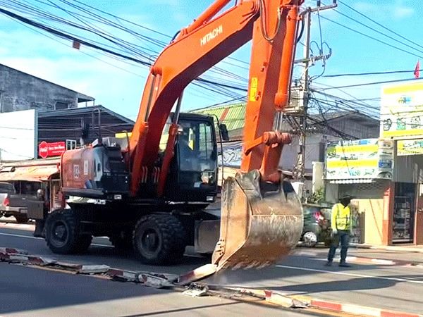 Vientiane's Bus Rapid Transit trial suspended as govt orders design revamp