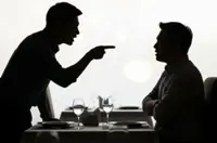 QuickCheck: Was there a fight between customers and employees in a restaurant in Taiping?