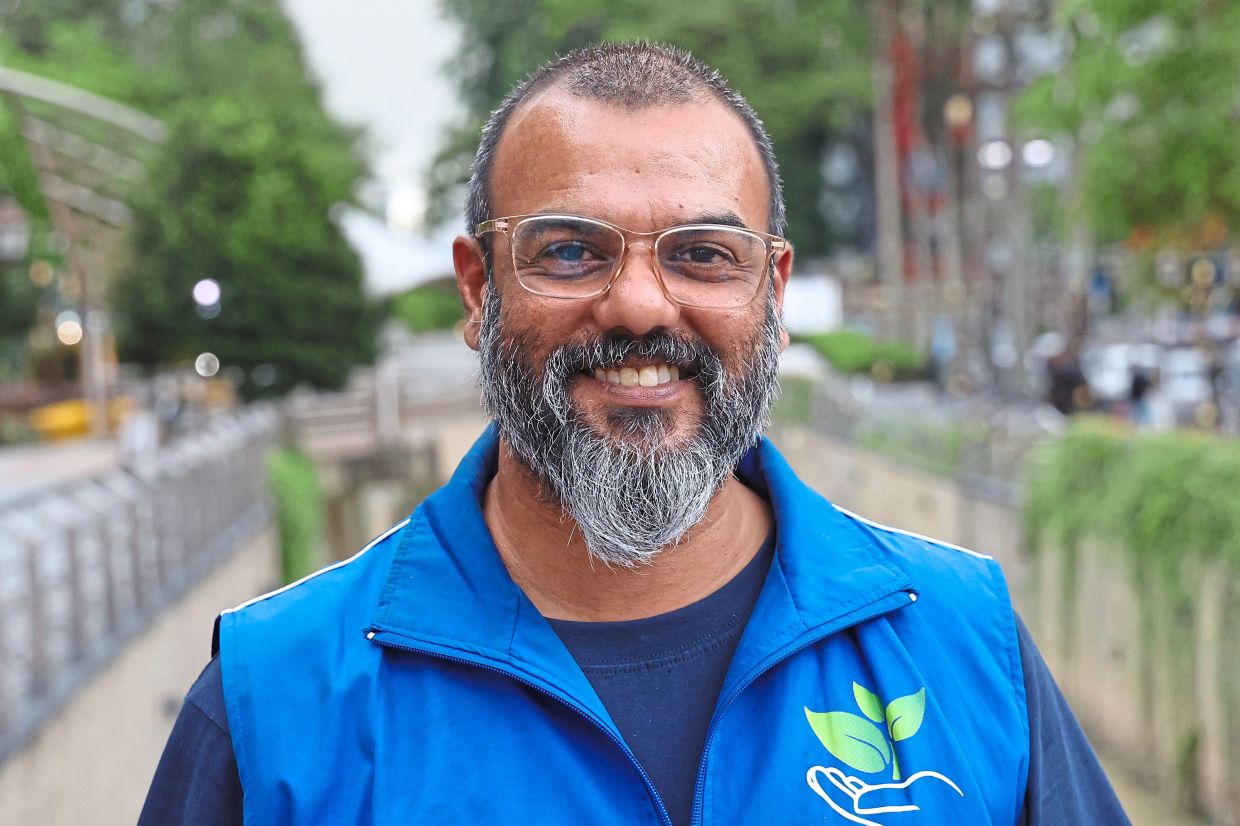 Issachar says residents from the halfway home for former convicts and recovering alcohol and drug addicts are among the volunteers involved.