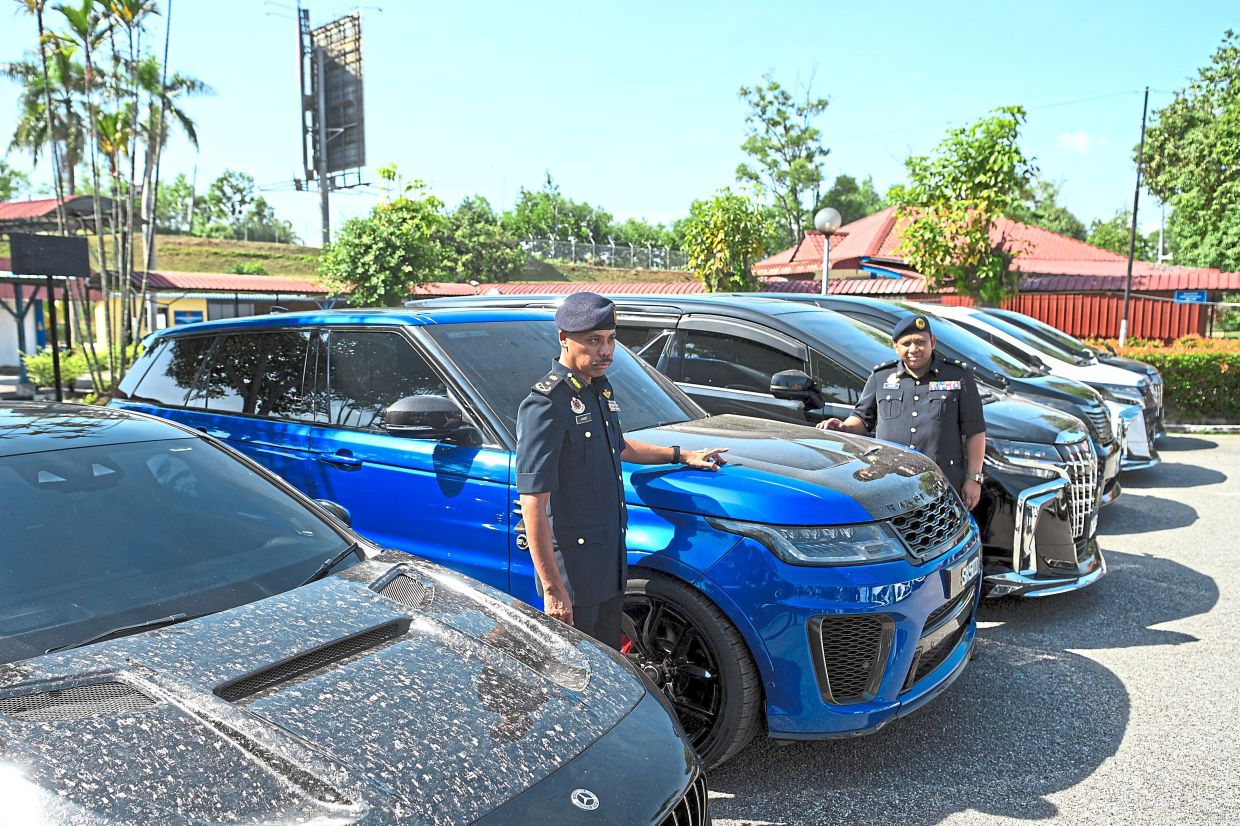 Negri JPJ seizes 106 luxury cars worth RM21mil