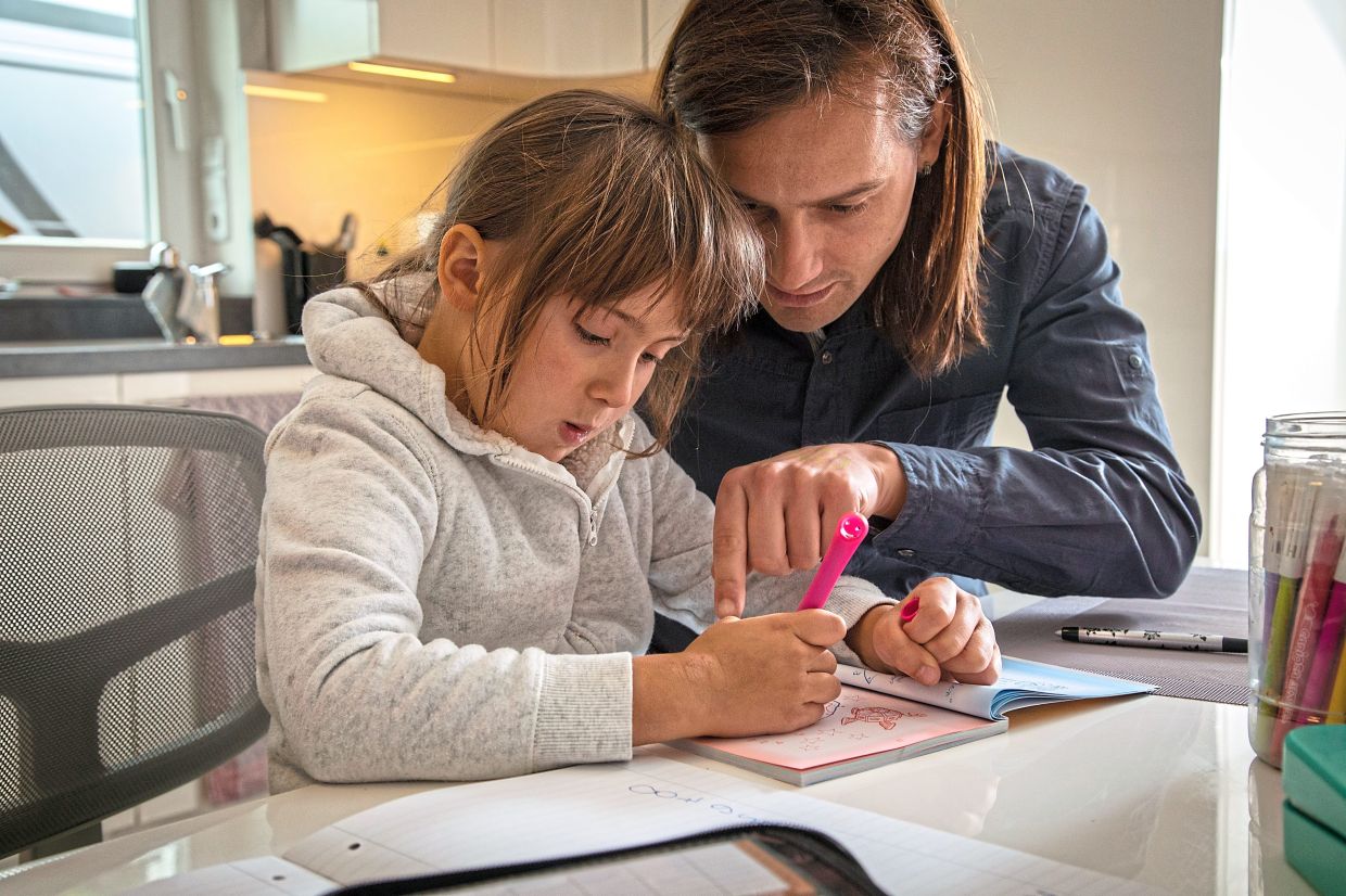 Is teaching longhand writing still important? This educationist says yes