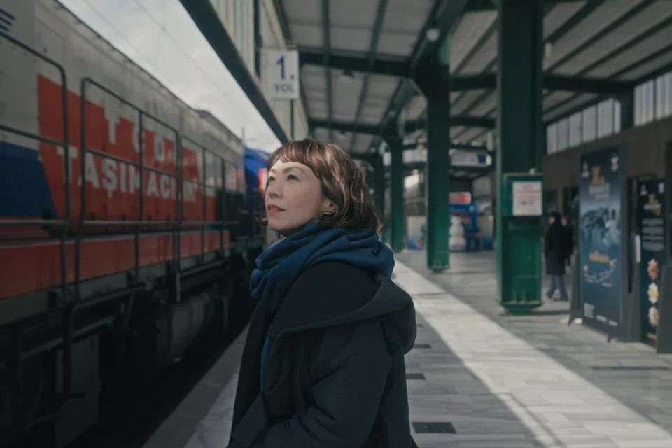 新加坡顶级歌手陈洁仪首次主持旅游节目走出舒适圈