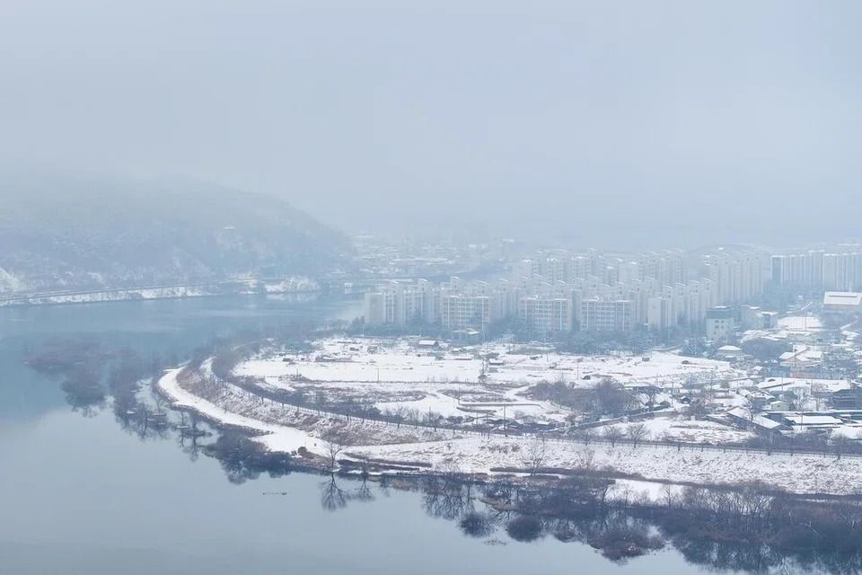 Temperatures in Seoul fall to minus 11.8 deg C as South Korea is hit by season’s coldest morning