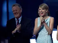 Taylor Swift donates US$1mil to American Heart Association in dad’s honour