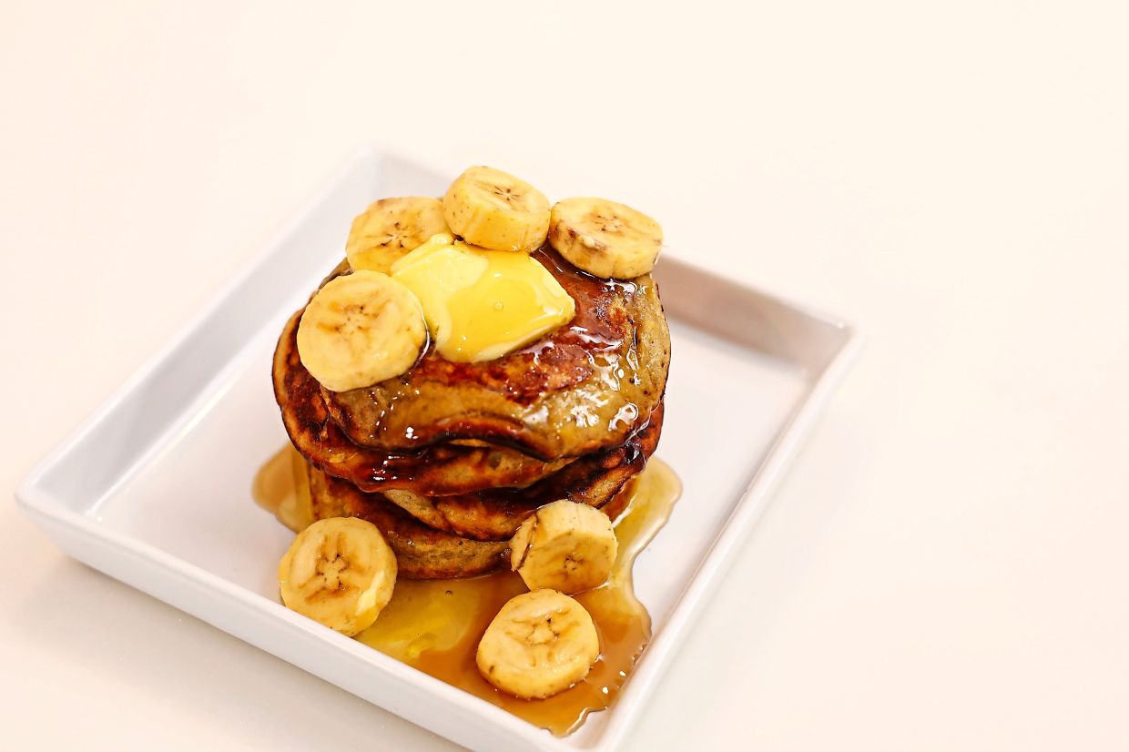 Easy pancake recipe with juicy, ripe bananas. — Photos: LEONG WAI YEE/The Star