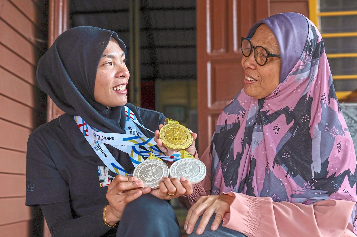 Pint-sized Aisyah a prized catch for Malaysian cycling