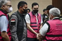 Indonesia grants Christmas remissions to over 16,000 prisoners, including graft convicts