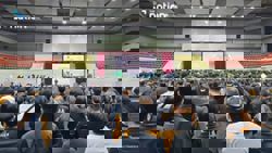 Lively first day of MP registration in Bangkok as party leaders turn out in force