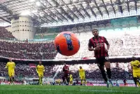 Soccer-Nkunku double gives Milan 3-0 win over Verona