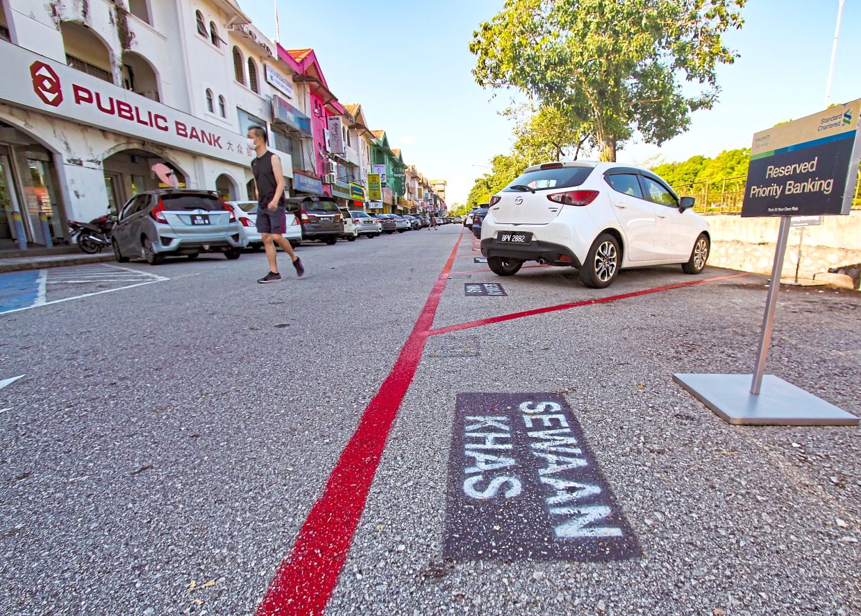 Petaling Jaya is set to standardise its reserved parking system next year, with all business-allocated bays converted to 24-hour parking across the city.