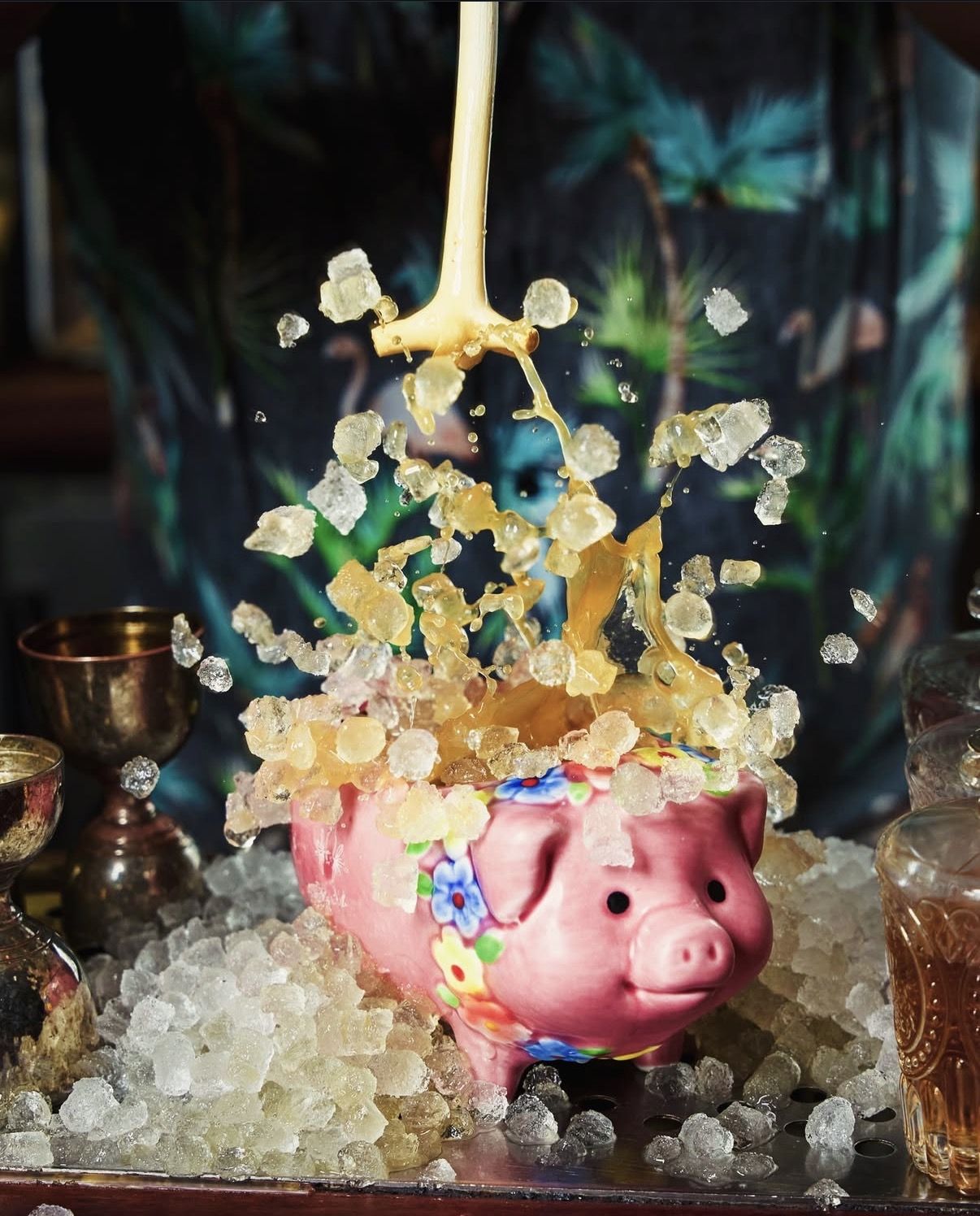 The Bon Vivants' Mama Maggie is delivered to you in a photogenic porcelain pig topped with colorful fresh flowers.— Photo: Instagram/bonvivantbahamas