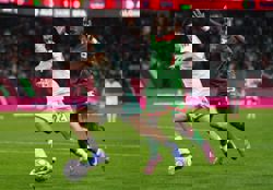 Soccer-Mahrez sends Algeria into Africa Cup of Nations last-16