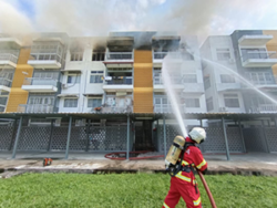 Two Ipoh fires raze six flats, four terrace houses