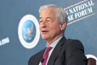 Wall Street’s old guard takes control of rivalry