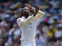 Cricket-Recovering Archer in England squad for T20 World Cup