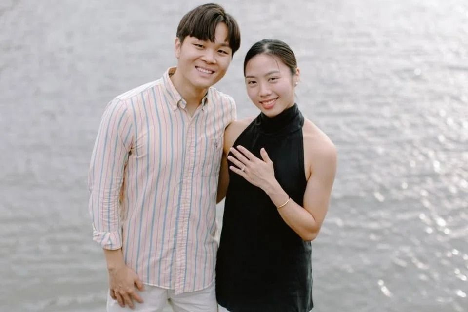 Singapore badminton star Yeo Jia Min and ex-national swimmer Pang Sheng Jun announce their engagement