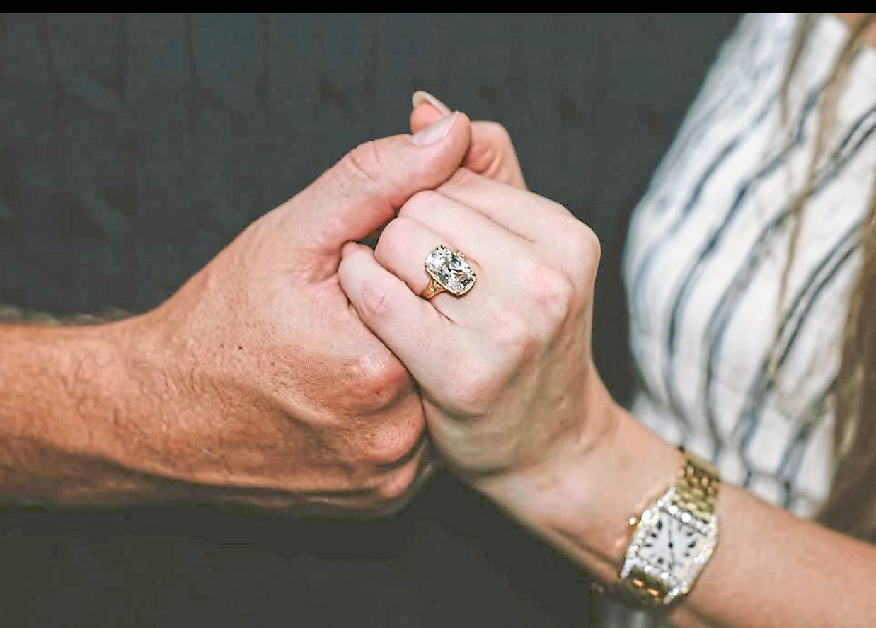 Travis Kelce took Beyonce’s advice and put a ring on Taylor Swift. Photo: Taylor Swift/Instagram 