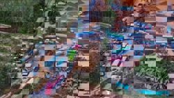 Cambodia border gate suffers from congestion during peak farm trade season