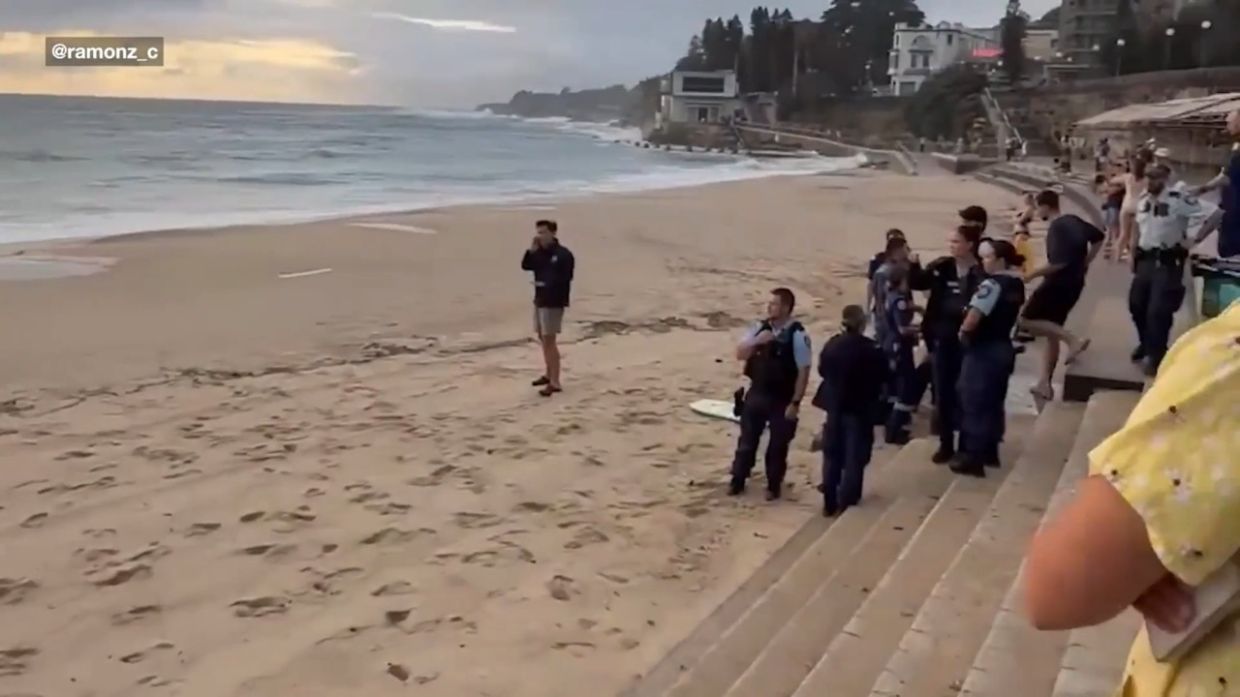 Woman drowns off Sydney beach on New Year's morning, man missing