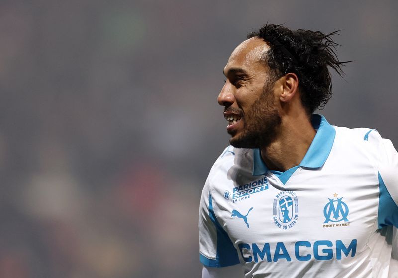 Soccer-Gabon government sack Aubameyang and national team