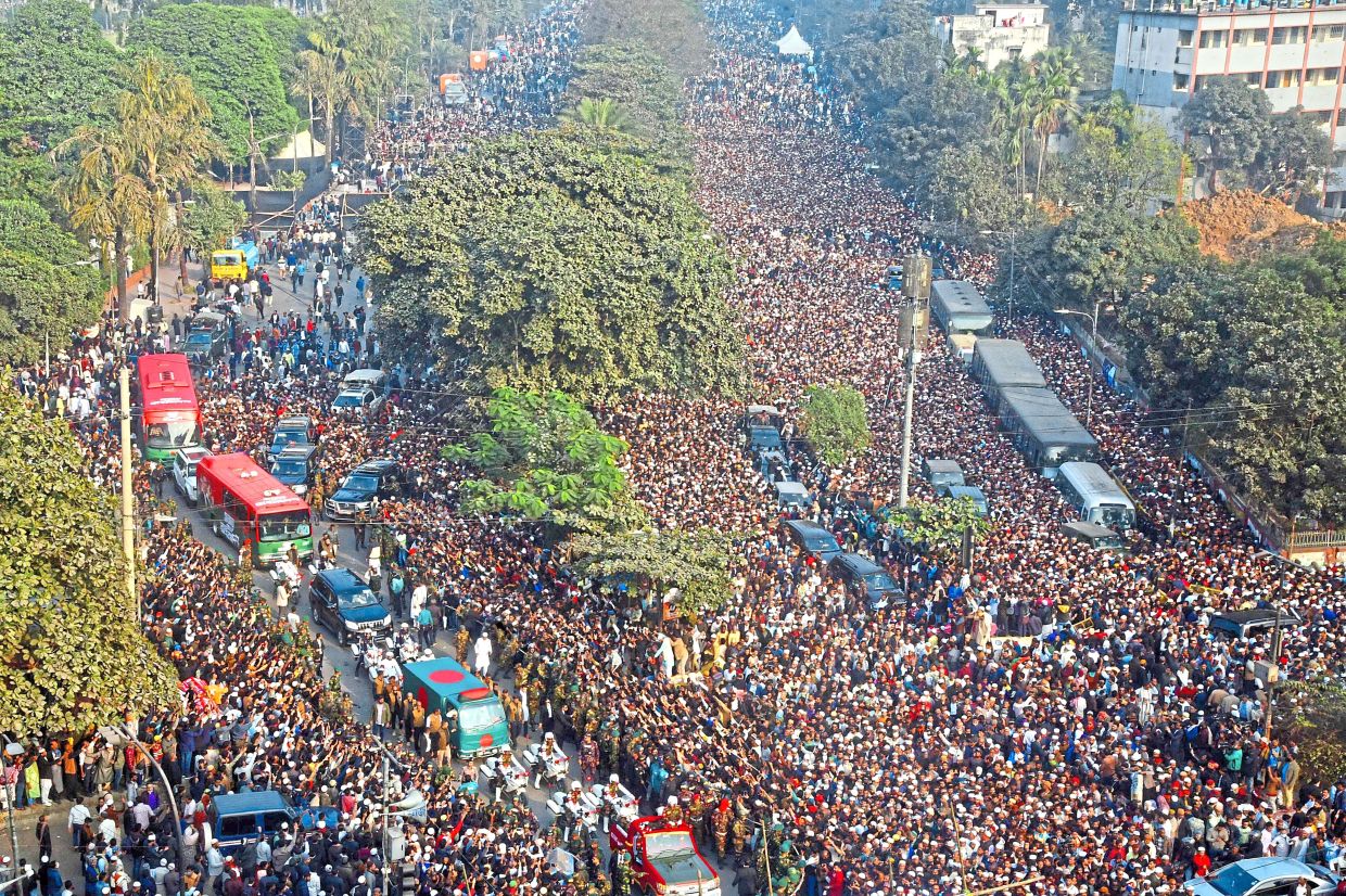 A sea of grief for Zia