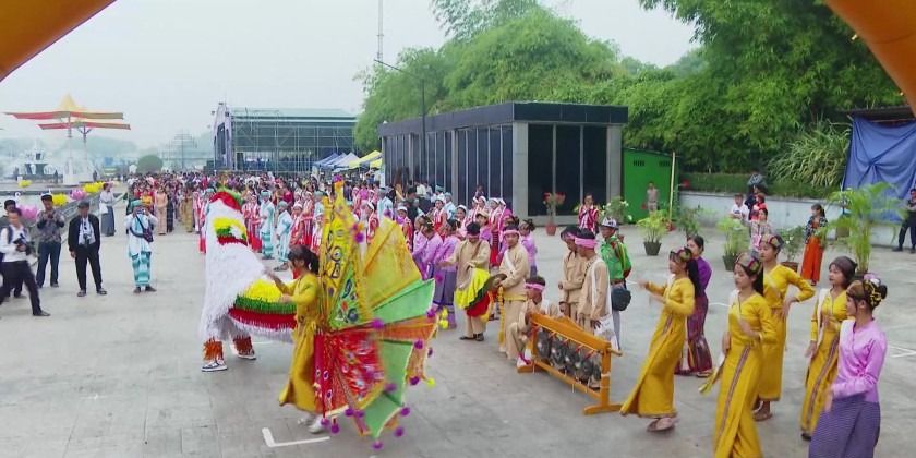 Market festival held in Yangon to mark Myanmar's 78th Independence Day