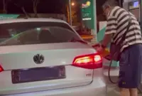 Ministry probing claims of foreign-registered vehicle filling up with RON95 petrol