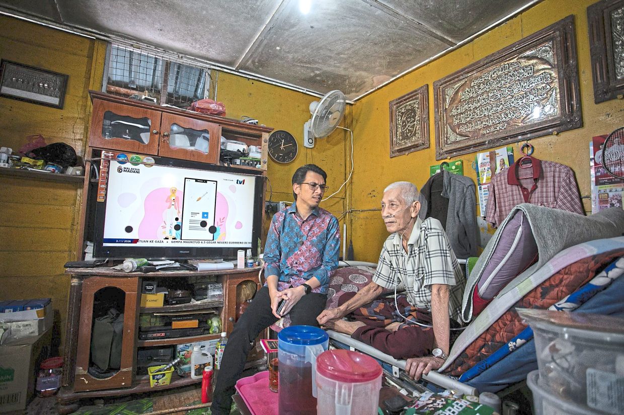 Decades of floods destroying couple’s home