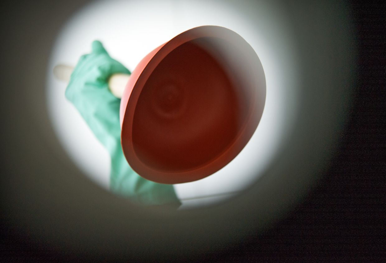 7 common plumbing headaches: Call a pro or just do it yourself?