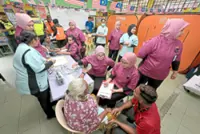 Lending a helping hand after Labu fire