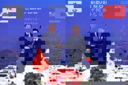 South Korea's Lee to meet Xi with trade, Pyongyang on the agenda