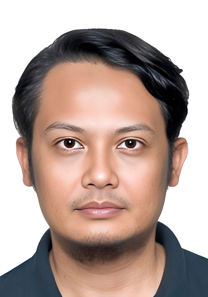 Haidee likens the retrofitting plan to giving old diesel buses “a new heart”.