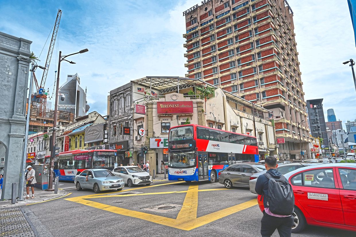 Giving diesel buses &lsquo;a new heart&rsquo;