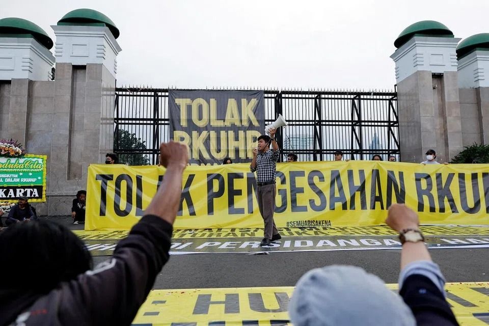 Indonesia’s new criminal code takes effect, stirring concerns over civil rights and free speech